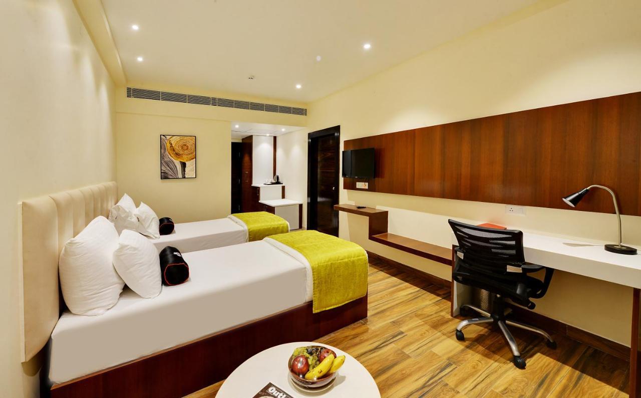 Mastiff Select Gulbarga Hotel Kalaburagi Exterior photo