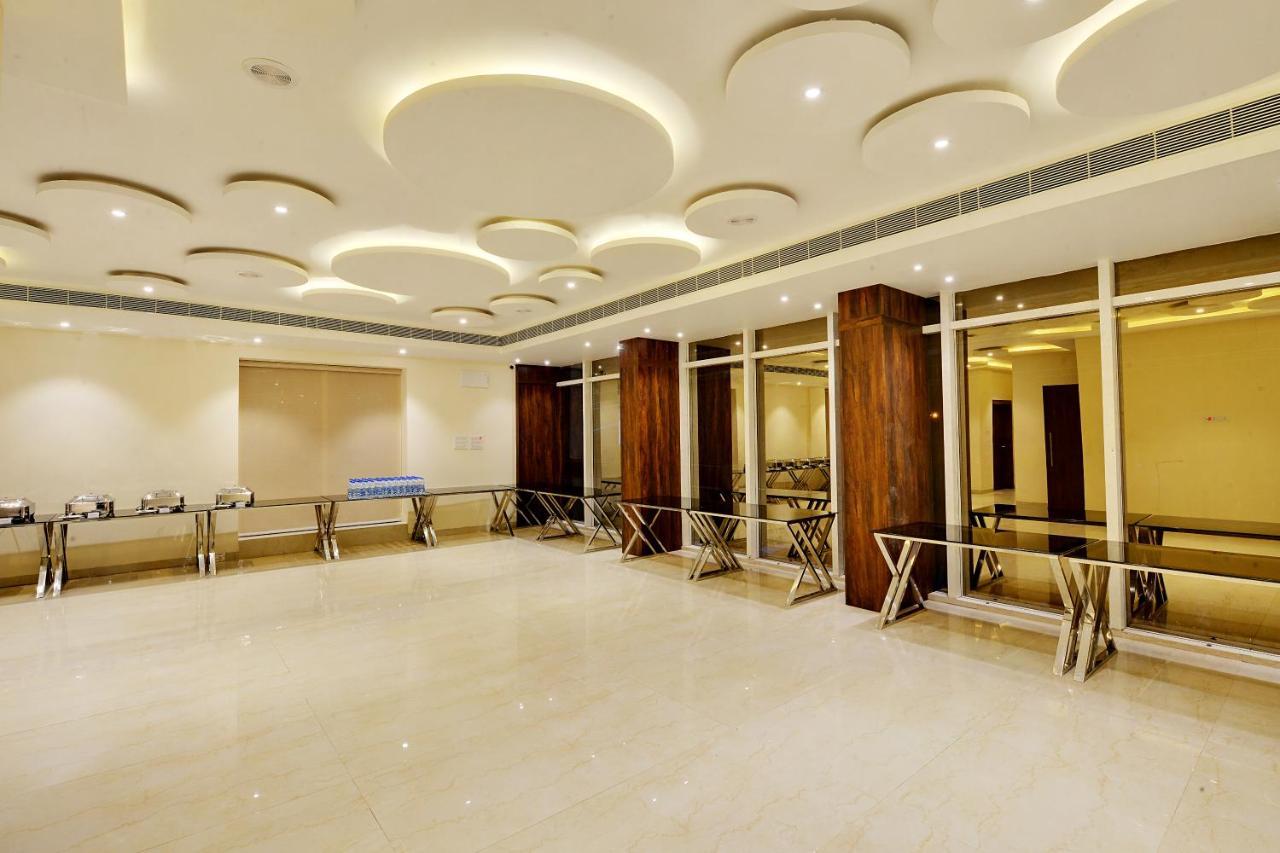 Mastiff Select Gulbarga Hotel Kalaburagi Exterior photo