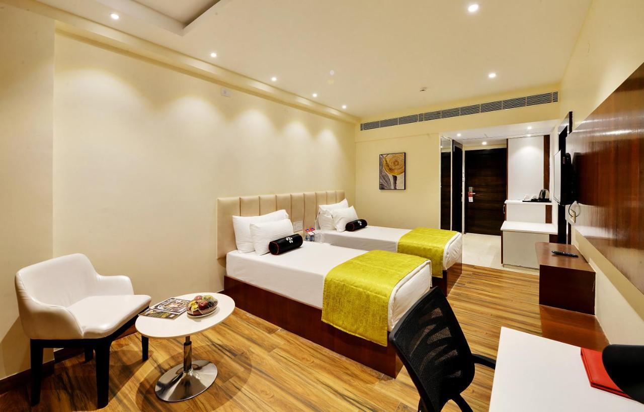 Mastiff Select Gulbarga Hotel Kalaburagi Exterior photo