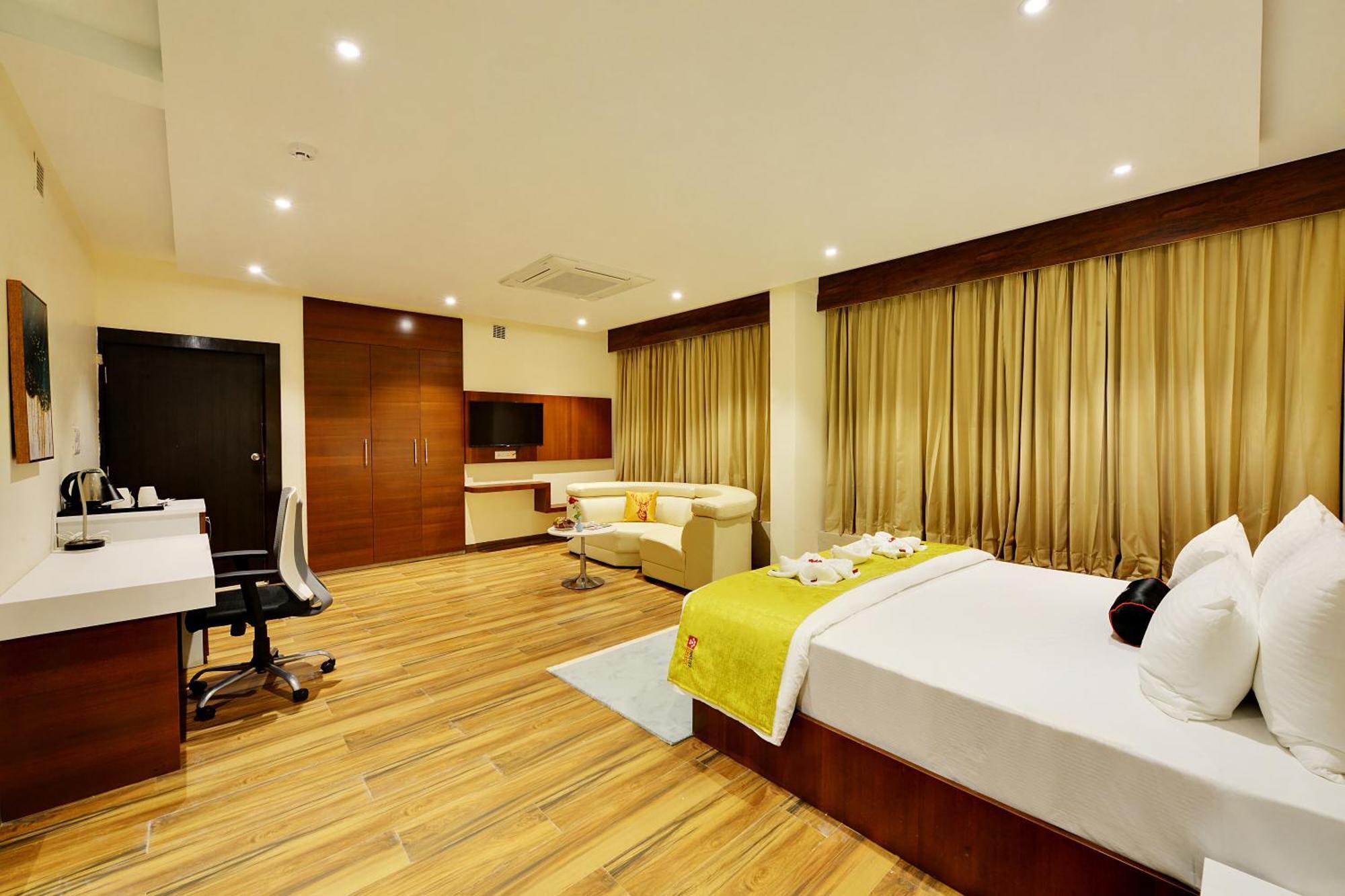 Mastiff Select Gulbarga Hotel Kalaburagi Exterior photo