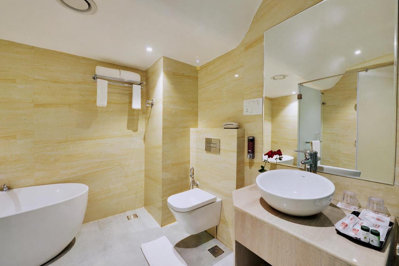 Mastiff Select Gulbarga Hotel Kalaburagi Exterior photo